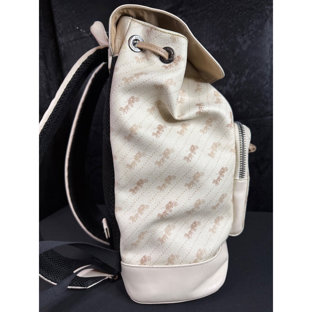 Coach Court Backpack Signature Horse and Carriage Chalk White Leather C4135 - Picture 2 of 16